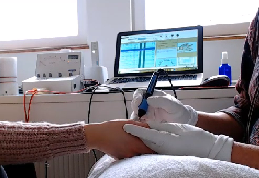 Diagnostik mit Elektroakupunktur nach Voll (EAV)